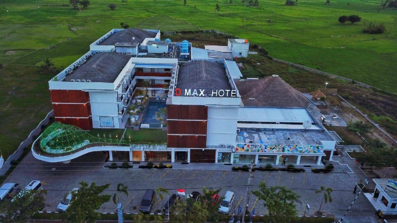D'Max Hotel & Convention Lombok Praya Exterior photo